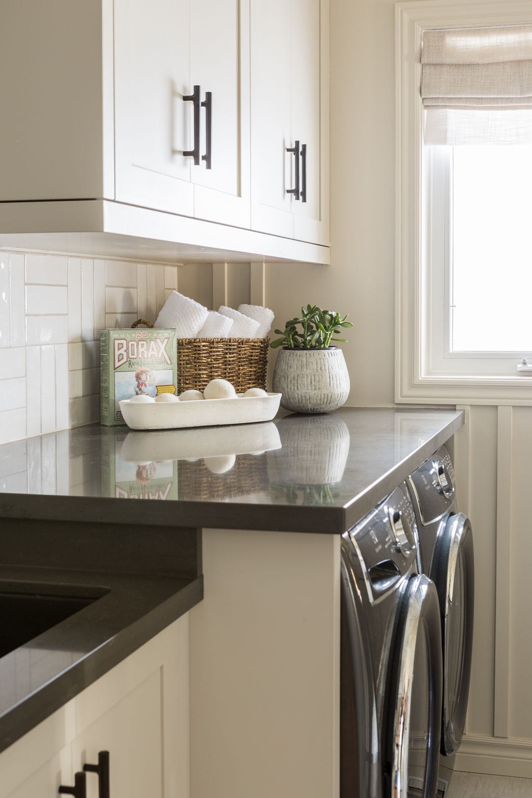 Fresh Landing 3 | Interior Design Project - Laundry Room | Endless Ideas Interiors Inc.
