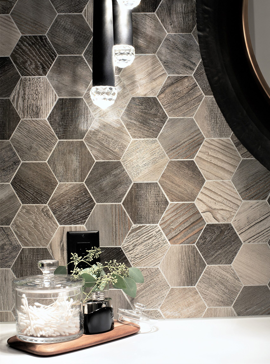 Polished Principal Suite - Backsplash with Light Fixture